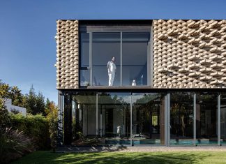 A House in the Andes by odd+ architects
