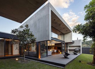 Mezze 2 House by Najas Arquitectos