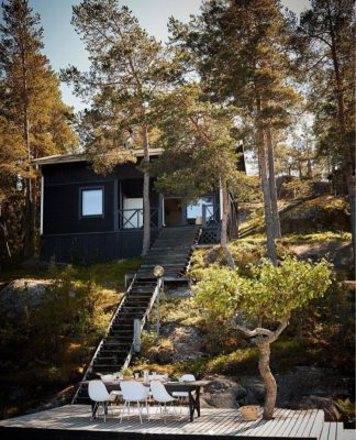 An Idyllic Finnish Summer Cabin on the Water’s Edge