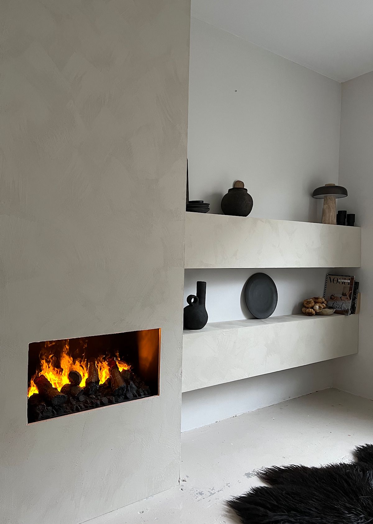 FIREPLACE-WITH-SHELVES-1