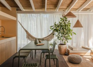 The Mlynchik Residence: A Vibrant Oasis Outside of Kyiv