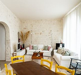 Casa AL: A Revived Traditional Trulli Home in Cisternino