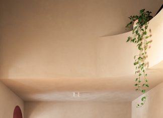 Toledo Apartment: Where Naples’ Past Meets Modern Elegance