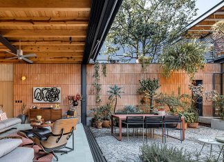 Casa San Ángel: Seamless Indoor-Outdoor Living