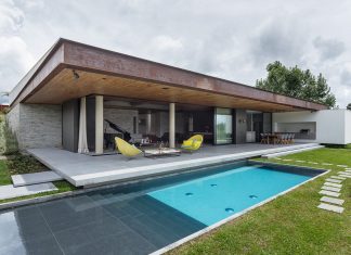 Casa Viga: Artful Blend of Structure & Style in Belo Horizonte