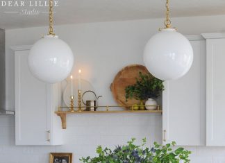 Adding a Scalloped Tray and Flowers to Cheer Up Our Kitchen in January