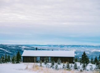 A Beautiful Ski Chalet / Cabin in Hafjell, Norway