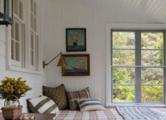 Charming Bed Nooks + Small Bedrooms: Sunday Strolls & Scrolls
