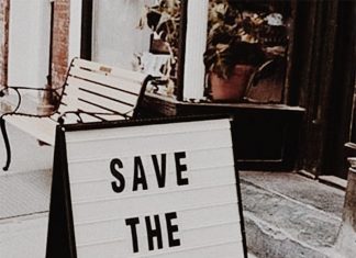 super marché ~ black & white & vintage all over.