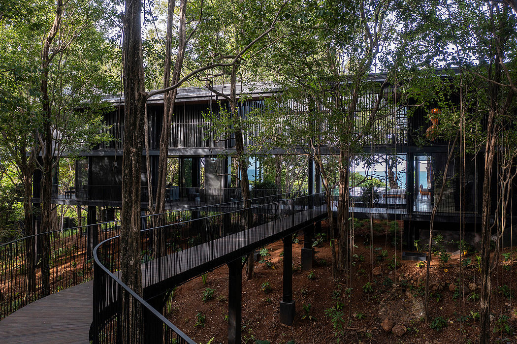 001-perla-negra-house-by-salagnac-arquitectos-is-mimetic-architecture-1050x699