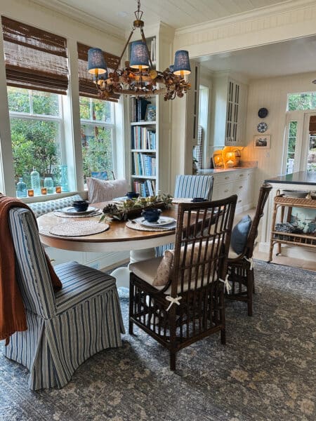 cozy-fall-dining-room-decorating-blue-white-fall-foliage-chandelier-the-inspired-room-450x600