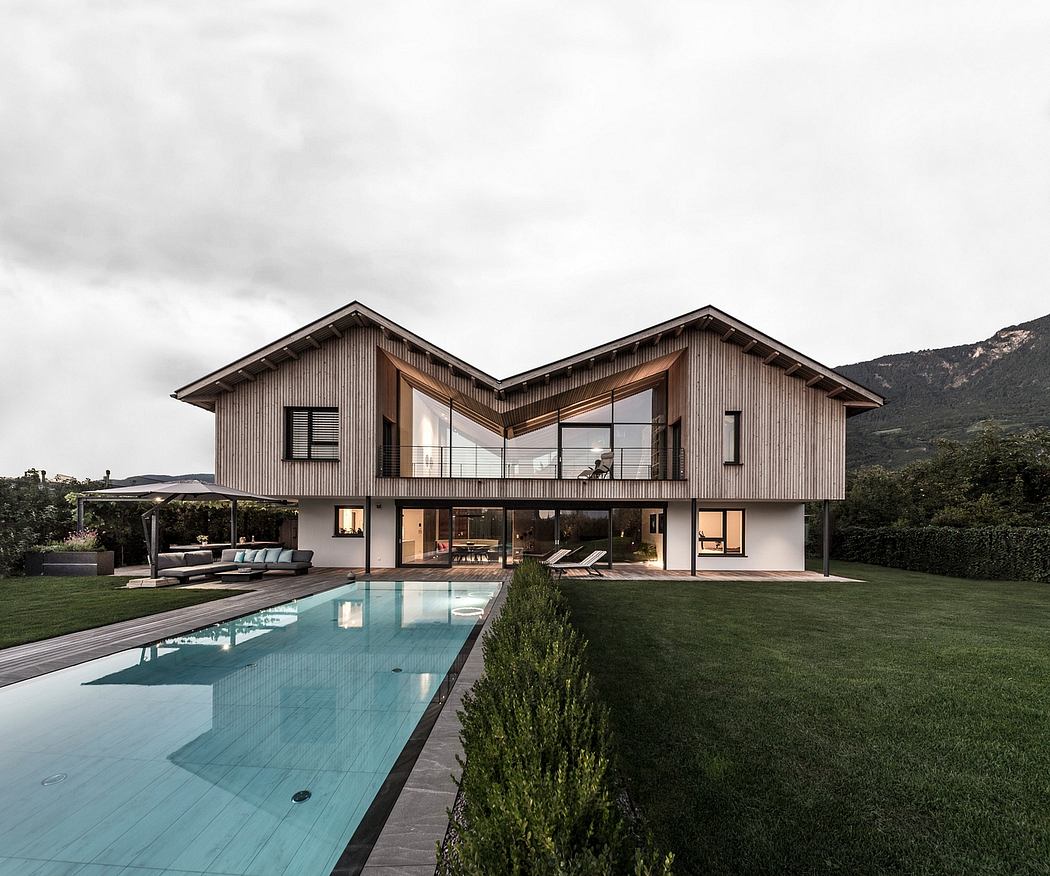 001-aschmullerhof-by-stefan-gamper-architecture-1050x876