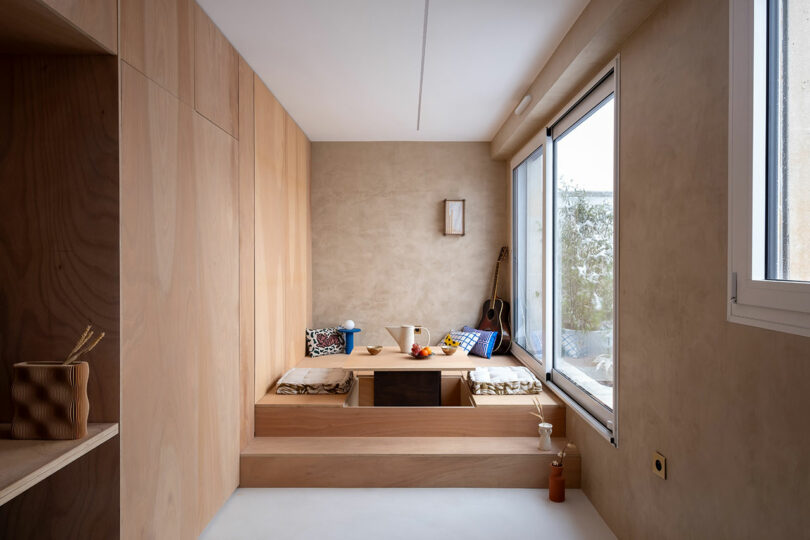 Minimalist-Cocoon-Paris-Beth-X-Episteme-Studio-1a-810x540
