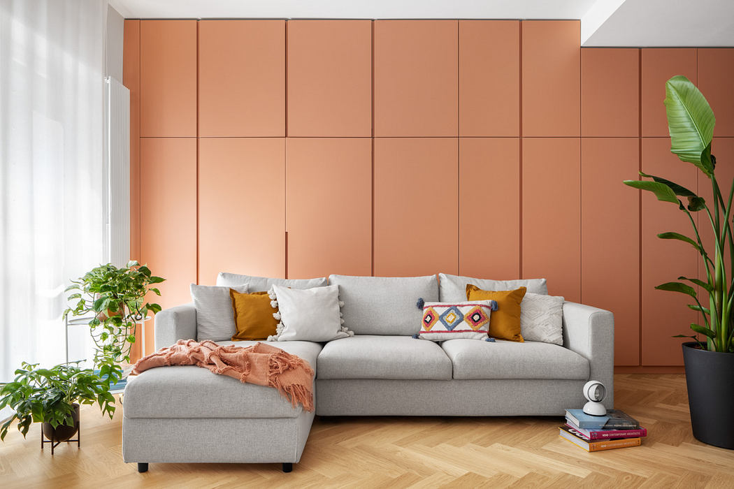 001-lovingcolors-opens-a-1960s-apartment-by-martina-pozzi-1050x700