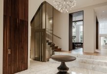 Canal House Moves Between Bright Rooms and Dark Retreats
