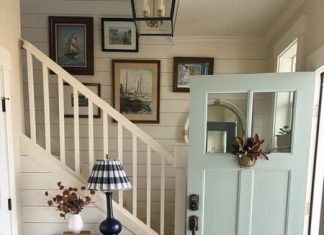 Seasonal Focal Point Decorating: A Simple Way to Welcome a New Season