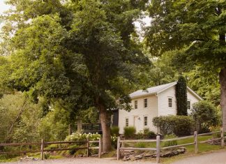 A Hudson Valley Farmhouse Full of Soul
