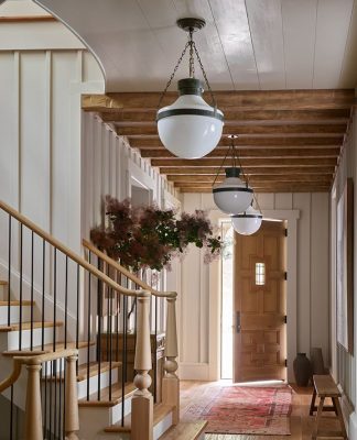 House Tour: Classic and Warm Lake Burton Retreat